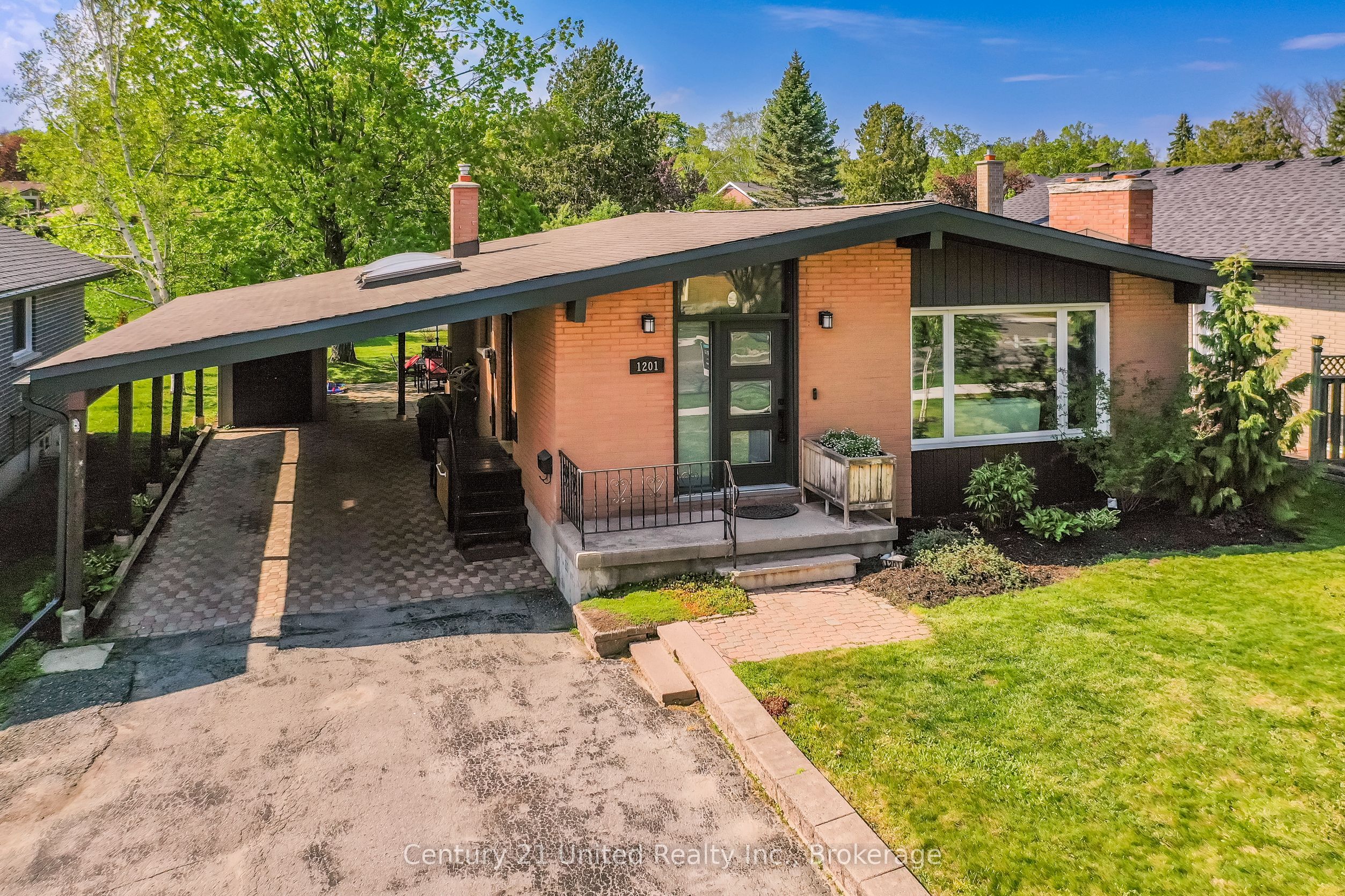 1201 Trentway Vista Street, Peterborough, ON, K9H 6N7
