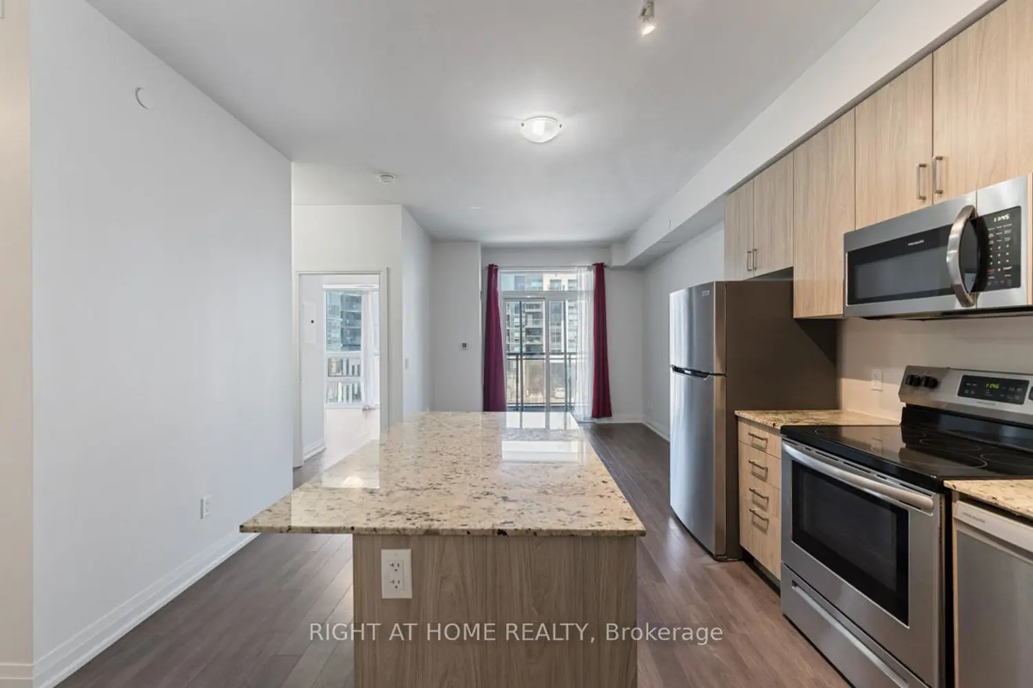 Additional image 5 of 10 Meadowglen Place 312