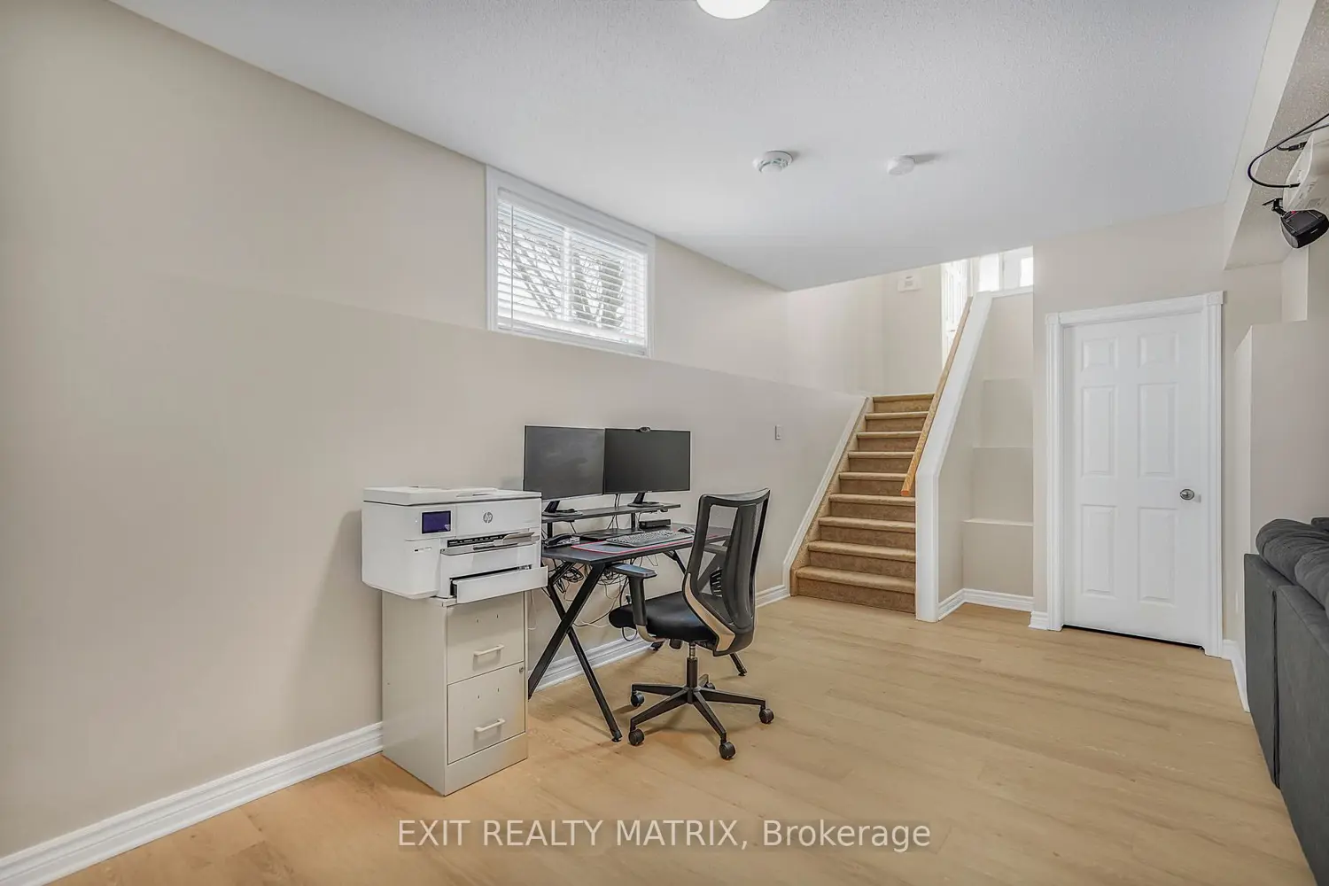 Additional image 13 of 403 Centenaire Street