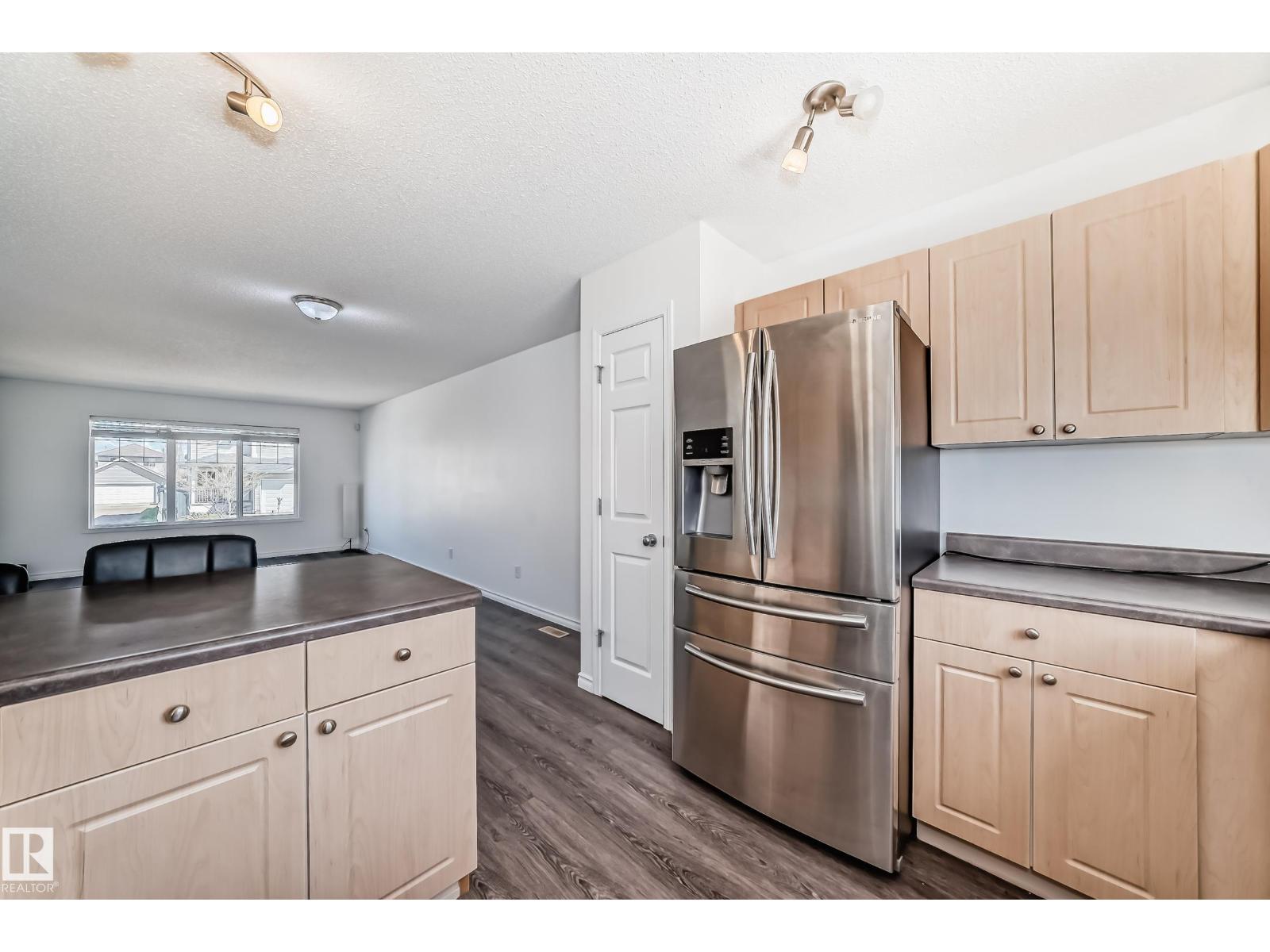 Additional image 4 of 2339 28b Ave Avenue NW, Edmonton, AB, T6T2A4