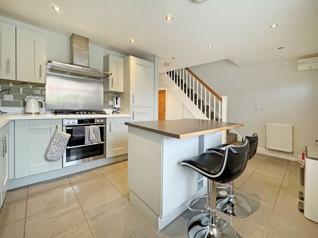 Additional image 9 of 4 bed semi-detached house to rentButtercup Avenue, Billingham, 5 TS22