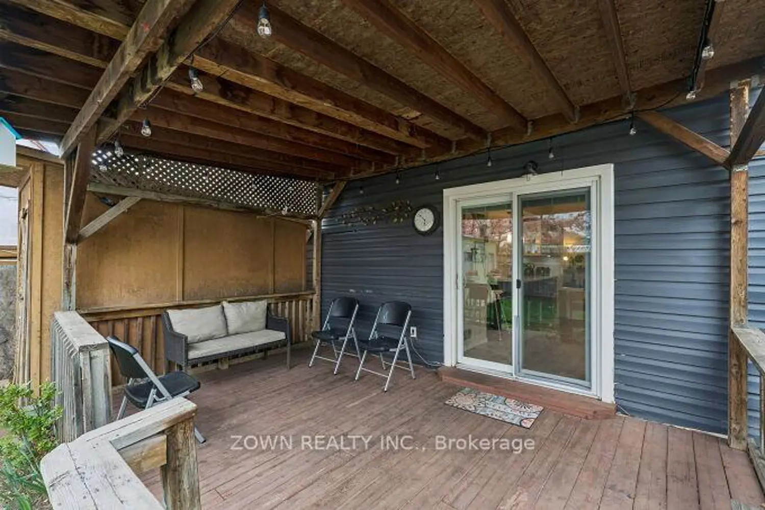 Additional image 16 of 6 Albany Avenue