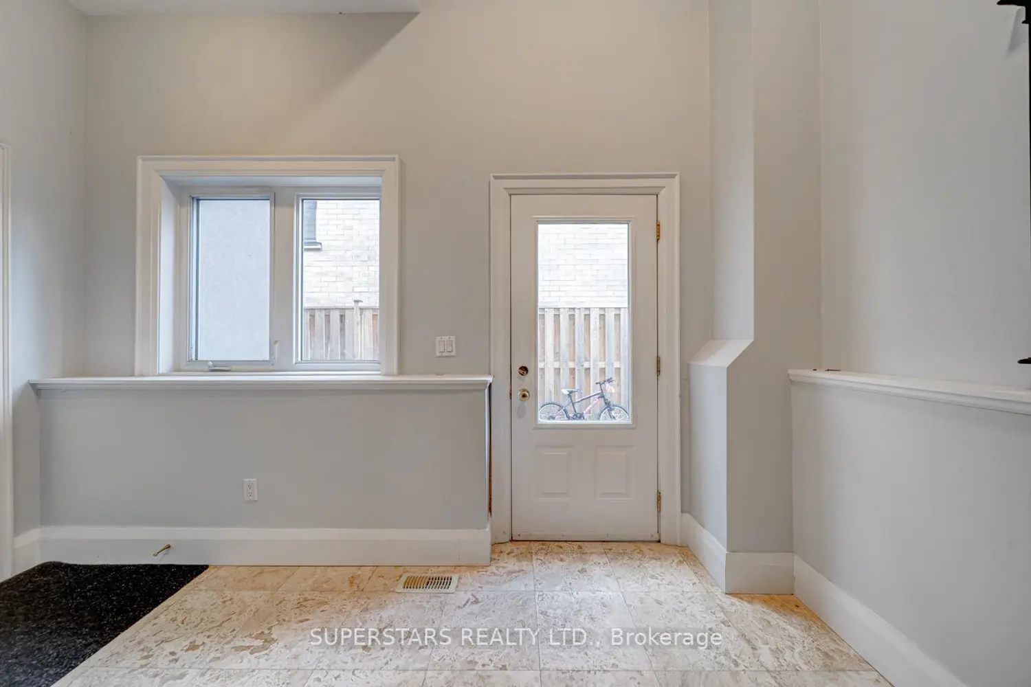 Additional image 14 of 176 Homewood Avenue