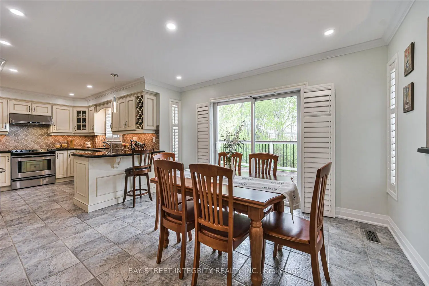 Additional image 2 of 535 Malvern Crescent