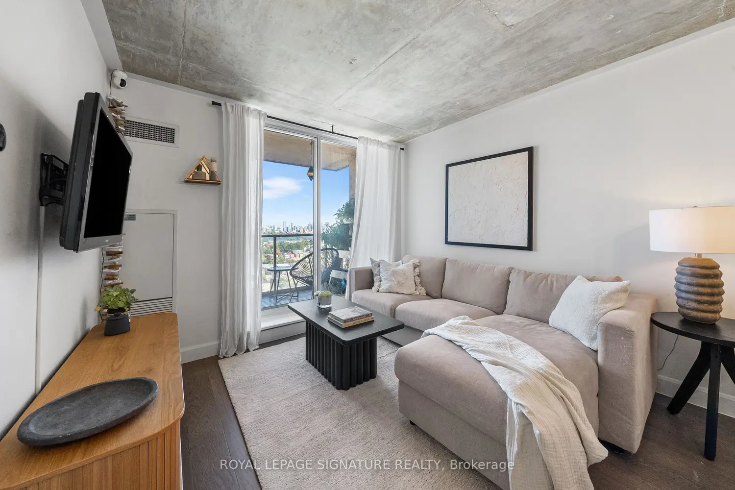 Additional image 6 of 1369 Bloor Street 1402