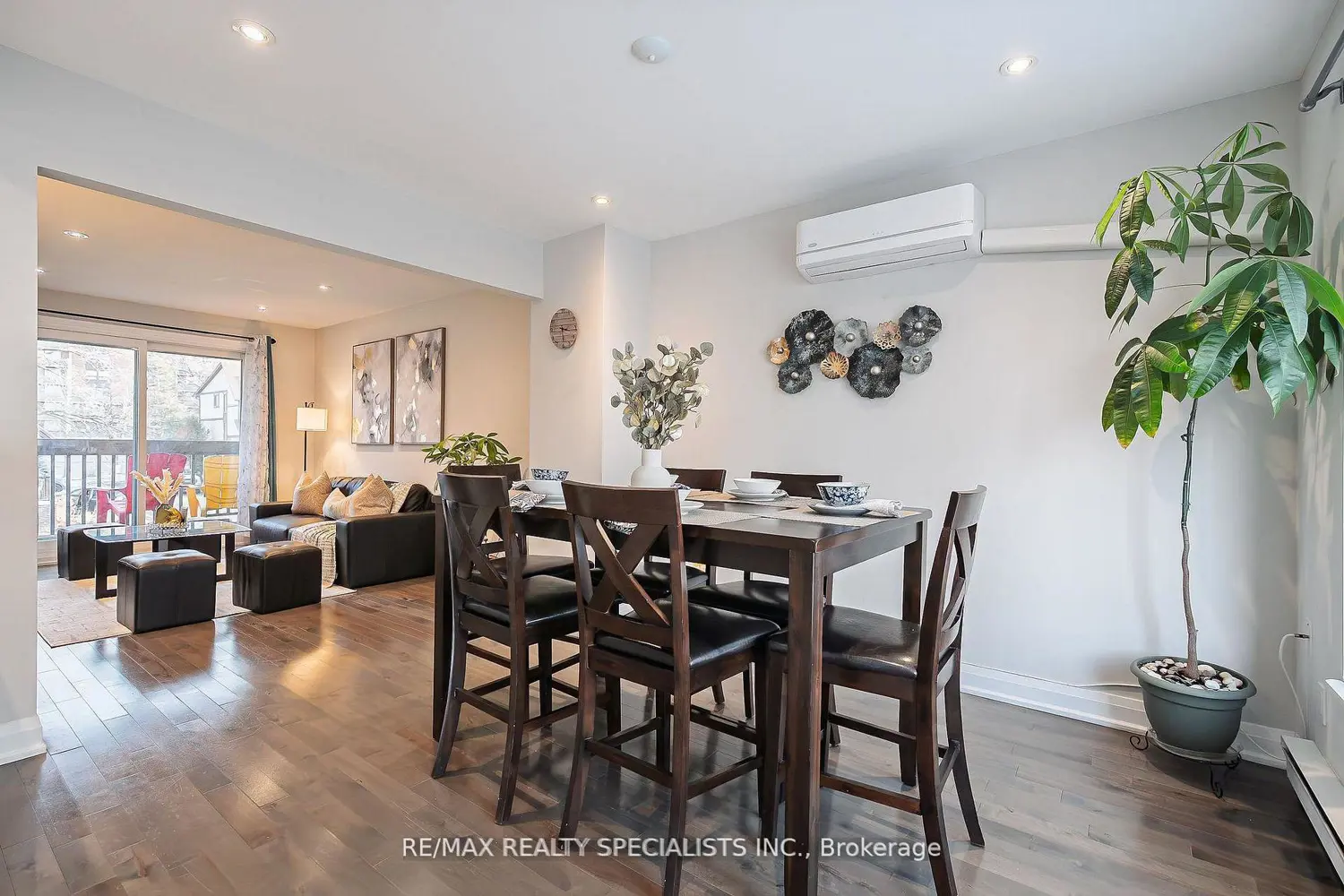 Additional image 5 of 6780 Formentera Avenue #8