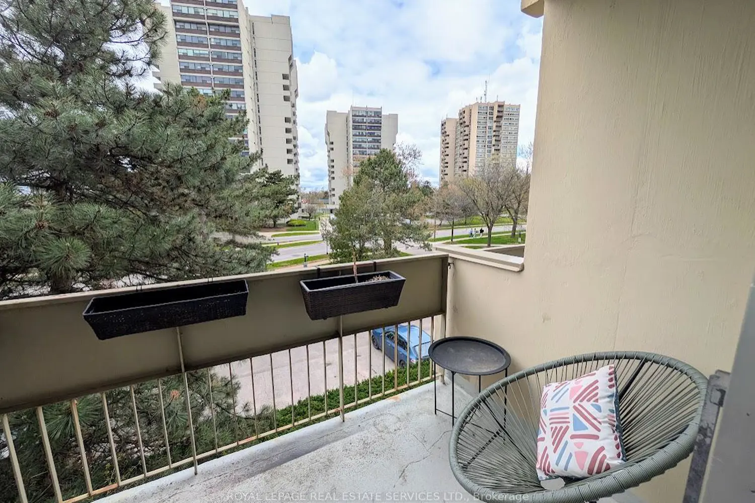 Additional image 8 of 1300 Marlborough Court 325