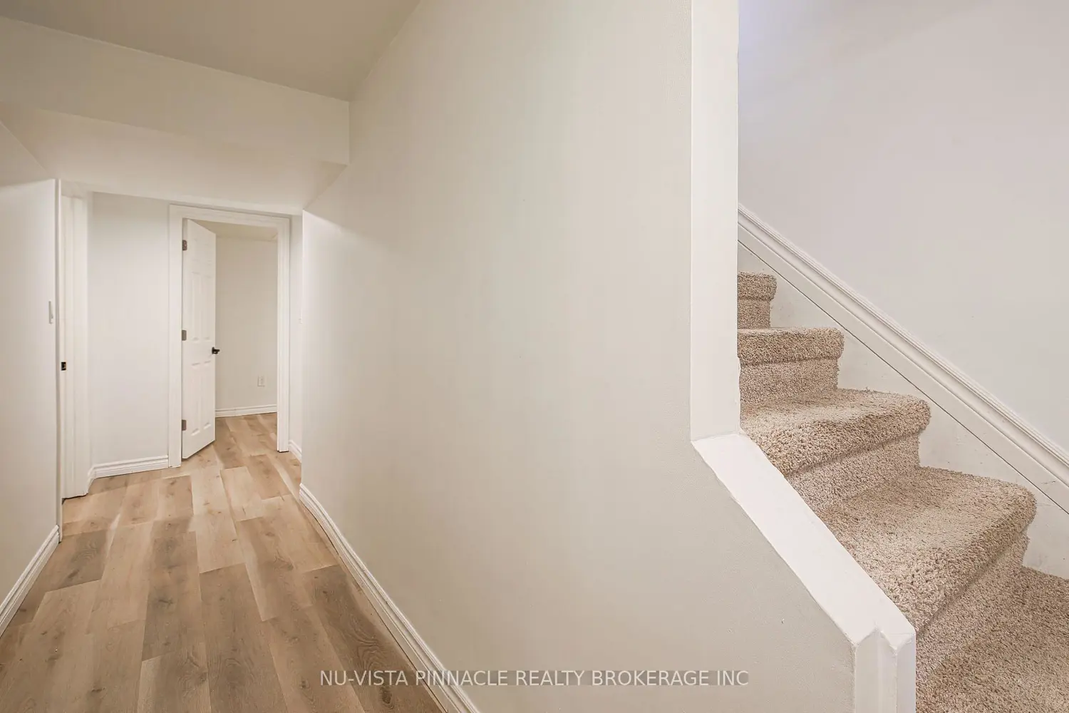 Additional image 16 of 700 Osgoode Drive 28