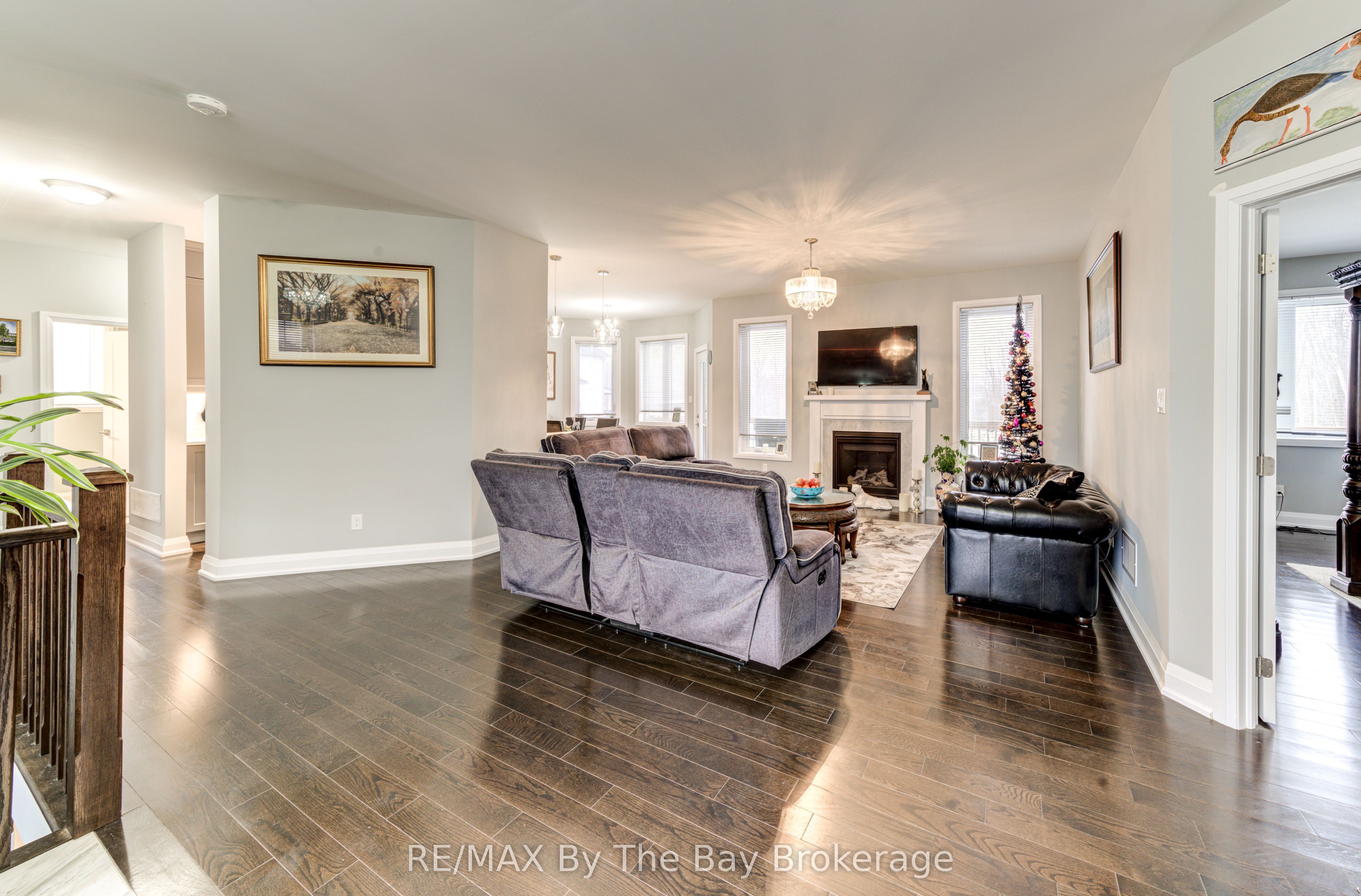 Additional image 4 of 16 Walnut Drive, Wasaga Beach, ON, L9Z 0A9