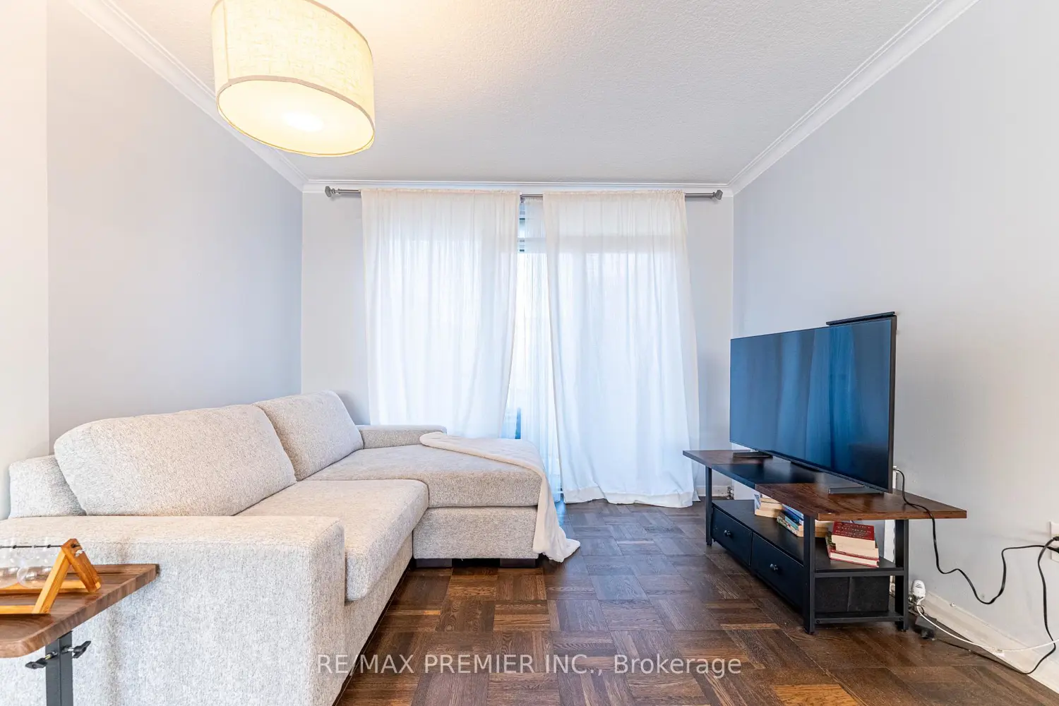 Additional image 8 of 660 Eglinton Avenue 612