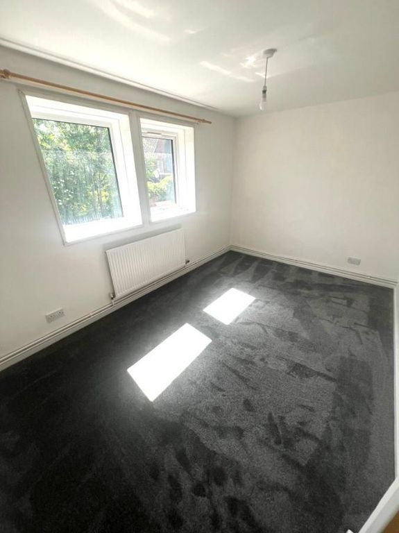 Additional image 2 of 2 bed flat to rentHunderton Road, Hereford HR2