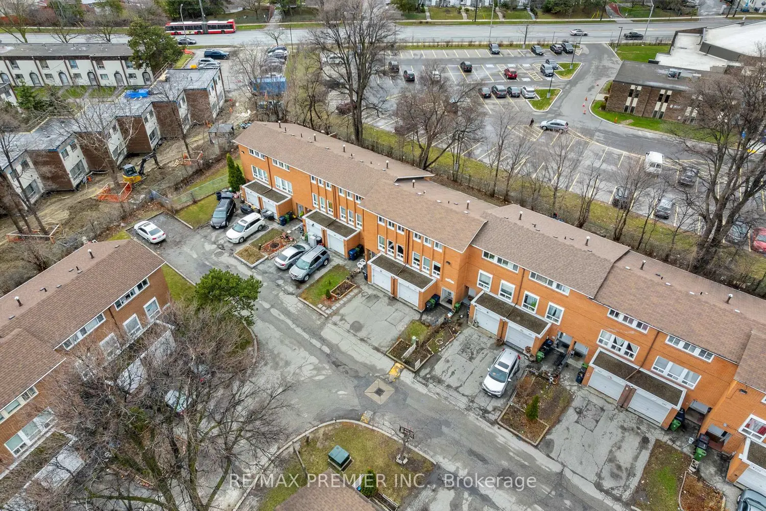 Additional image 3 of 1605 Albion Road 292