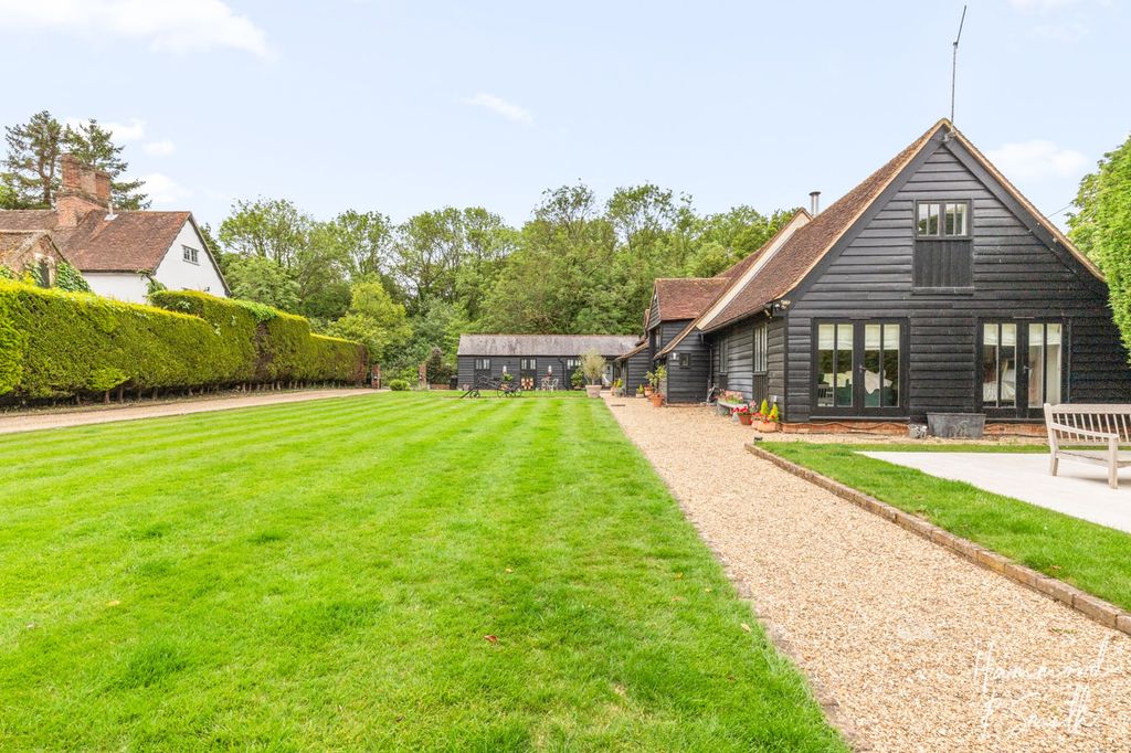 Additional image 27 of 6 bed barn conversion to rentWoodside, Epping CM16
