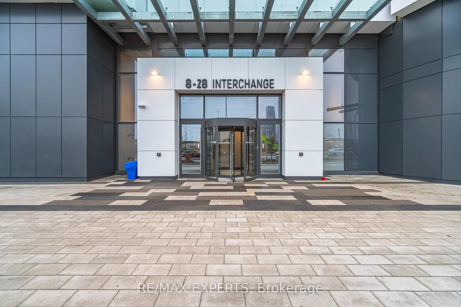 8 Interchange Way 2702