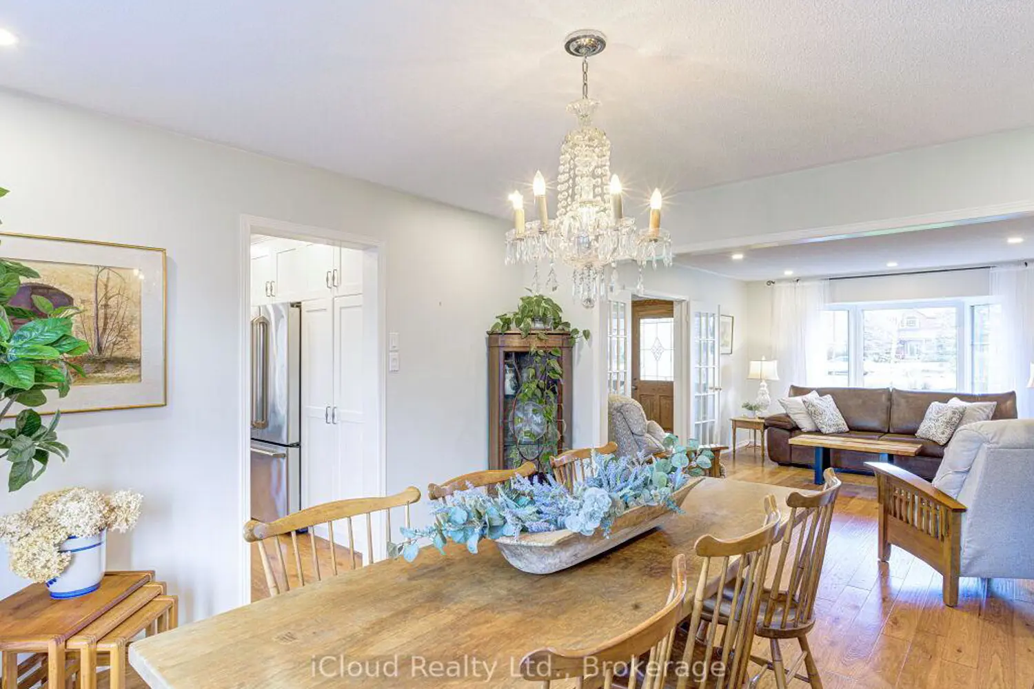 11012 Amos Drive photo 3