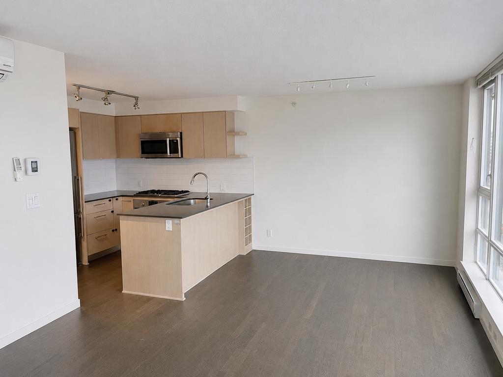 Additional image 6 of 912-7788 Ackroyd Road, Richmond, BC, V6X 0M8