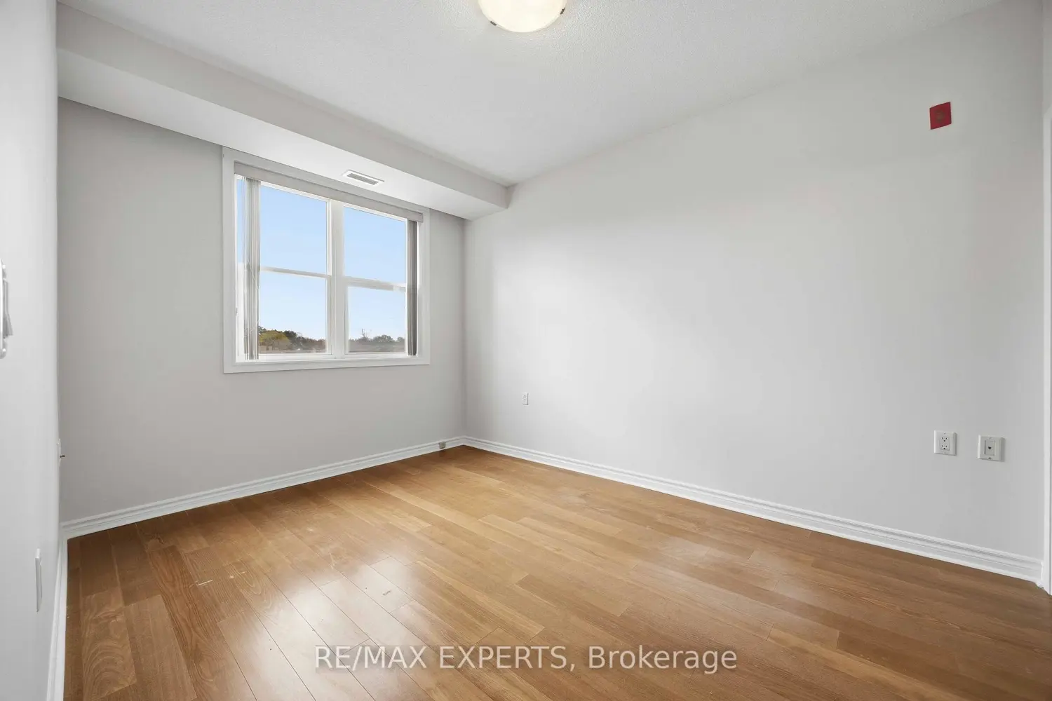 Additional image 16 of 15450 Yonge Street 207