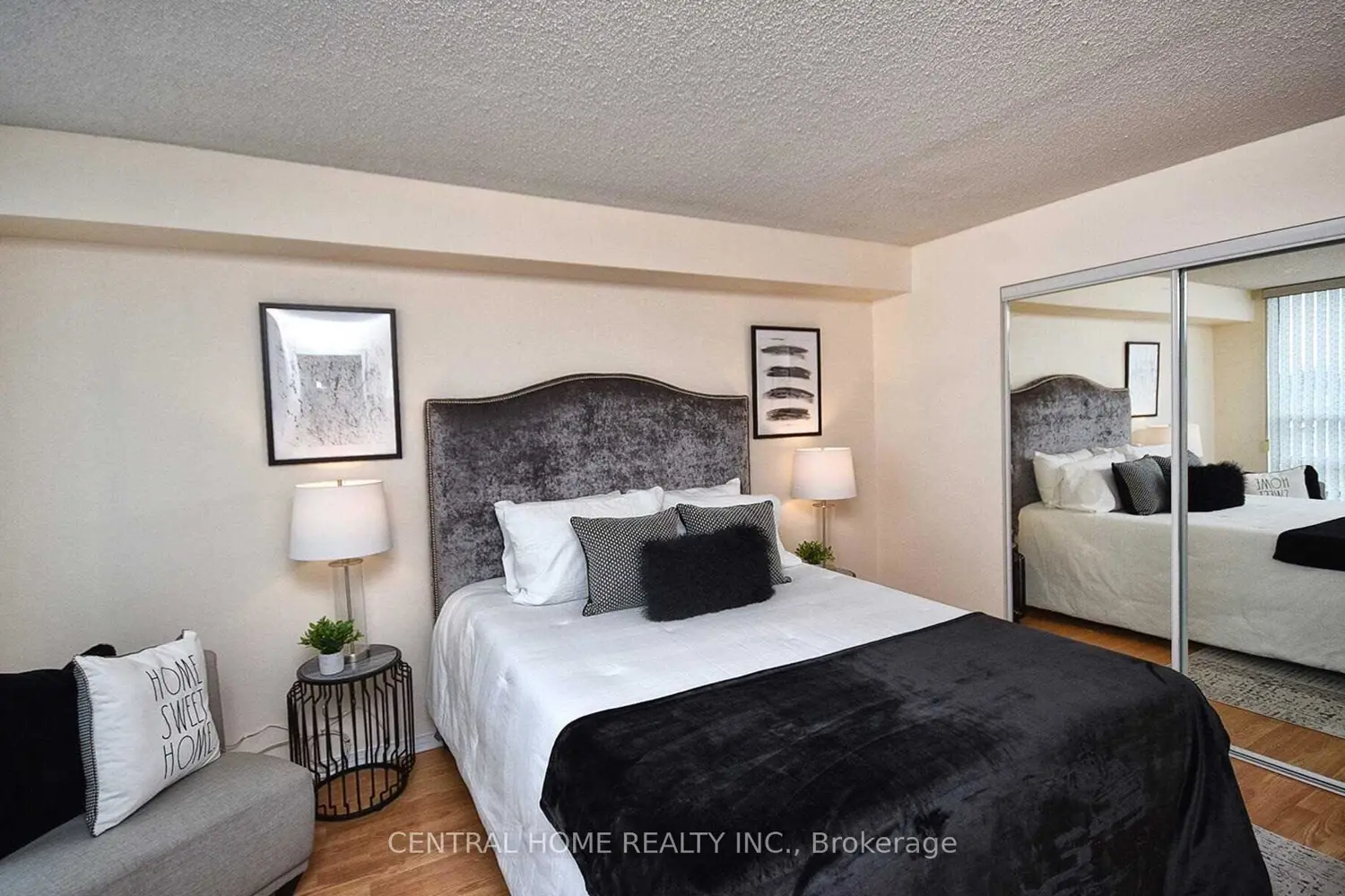 Additional image 7 of 7825 Bayview Avenue #502