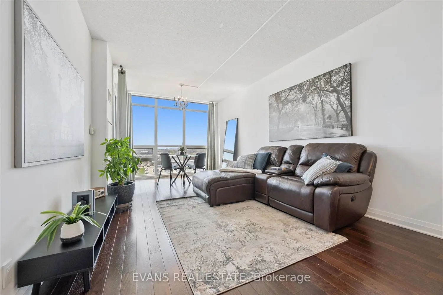 Additional image 5 of 1055 Southdown Road 1411
