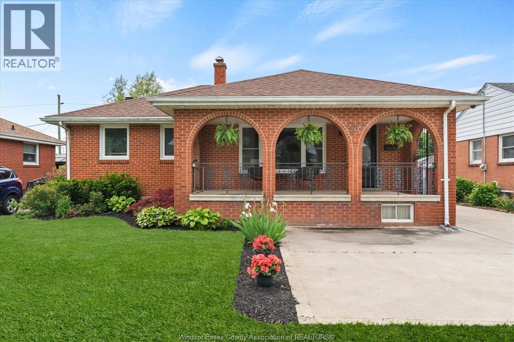 457 Watson , Windsor, ON, N8S3S5