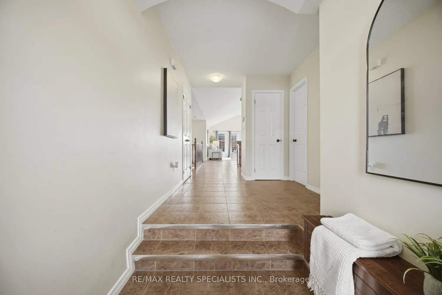 Additional image 4 of 650 Reid Crescent