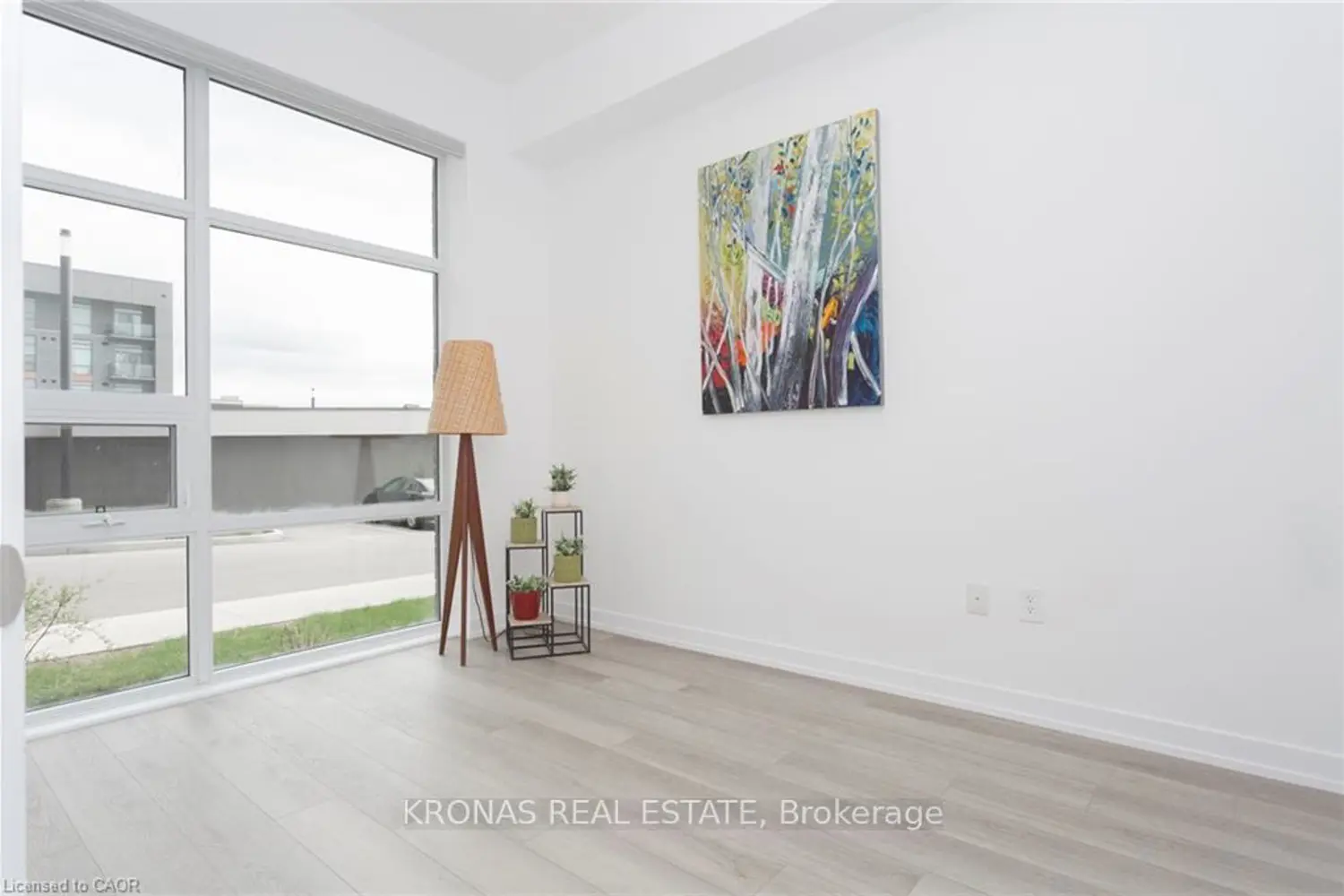 Additional image 7 of 460 Dundas Street 119