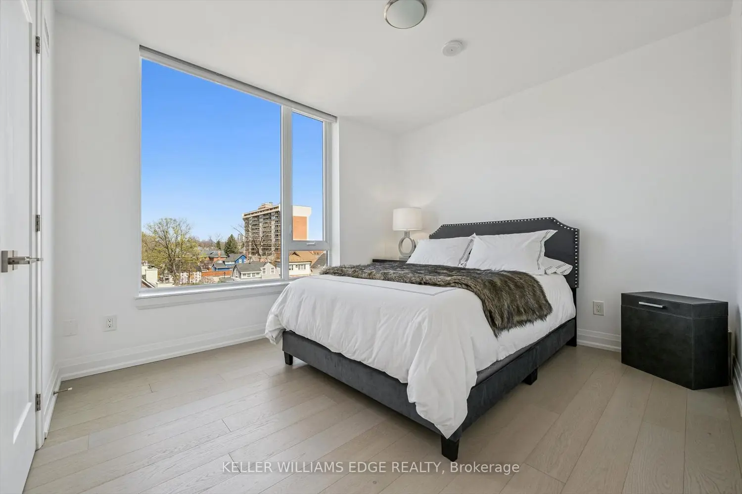 Additional image 14 of 1441 Elgin Street 405