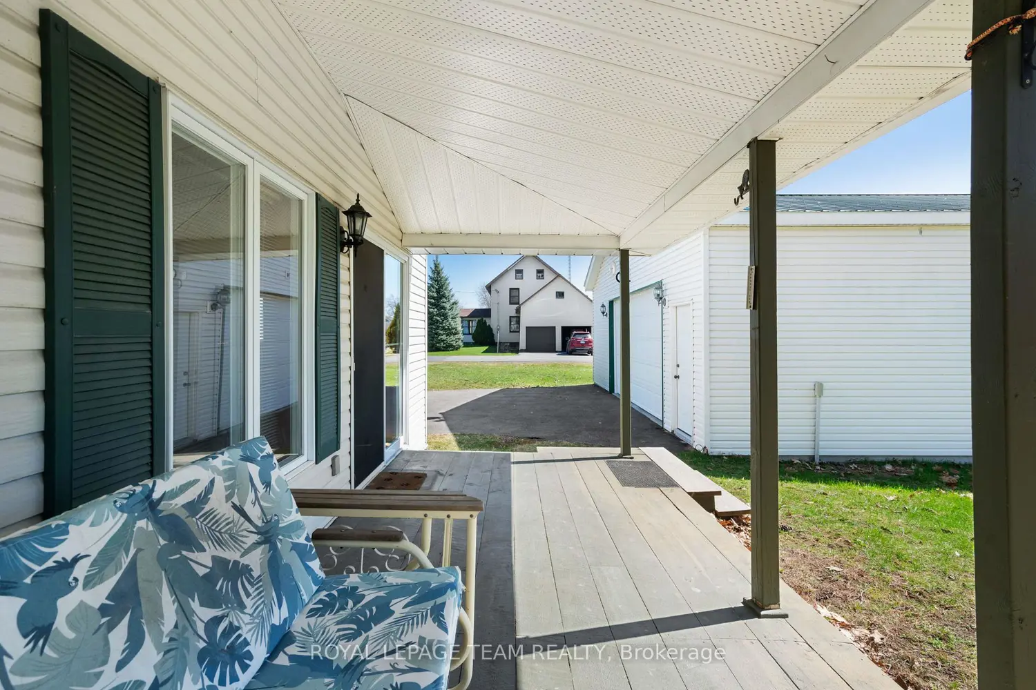 Additional image 14 of 12106 Lakeshore Drive