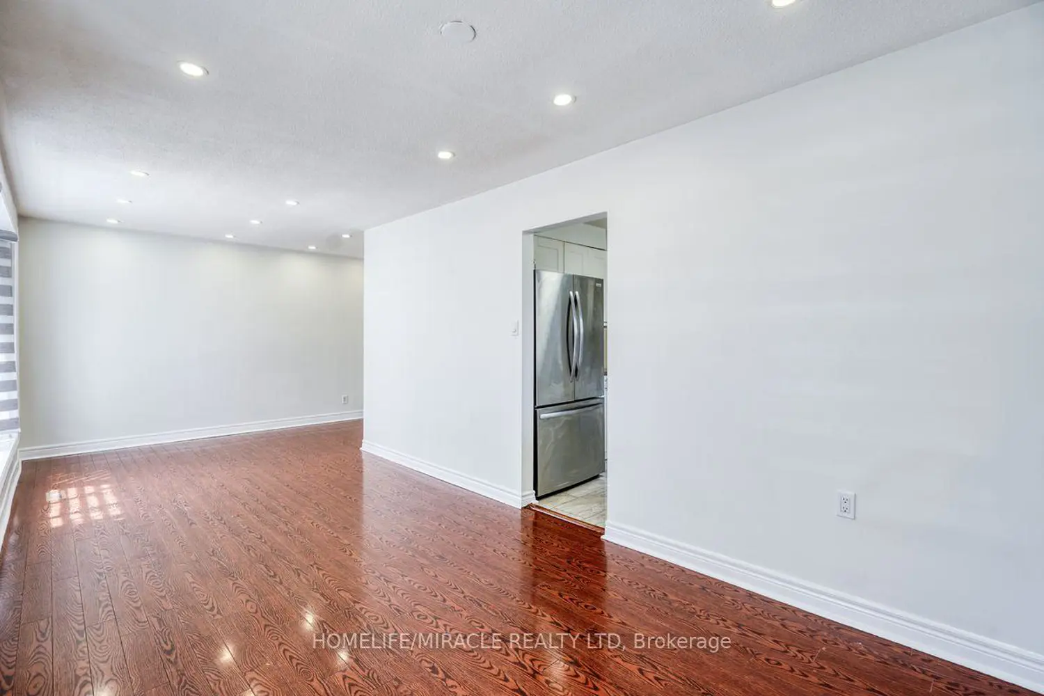 Additional image 3 of 40 Reigate Avenue