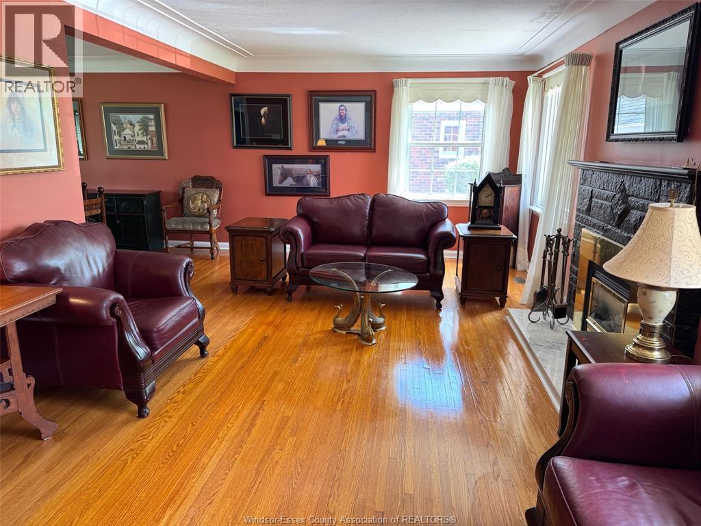 Additional image 3 of 2440 Buckingham Drive, Windsor, ON, N8T2B5