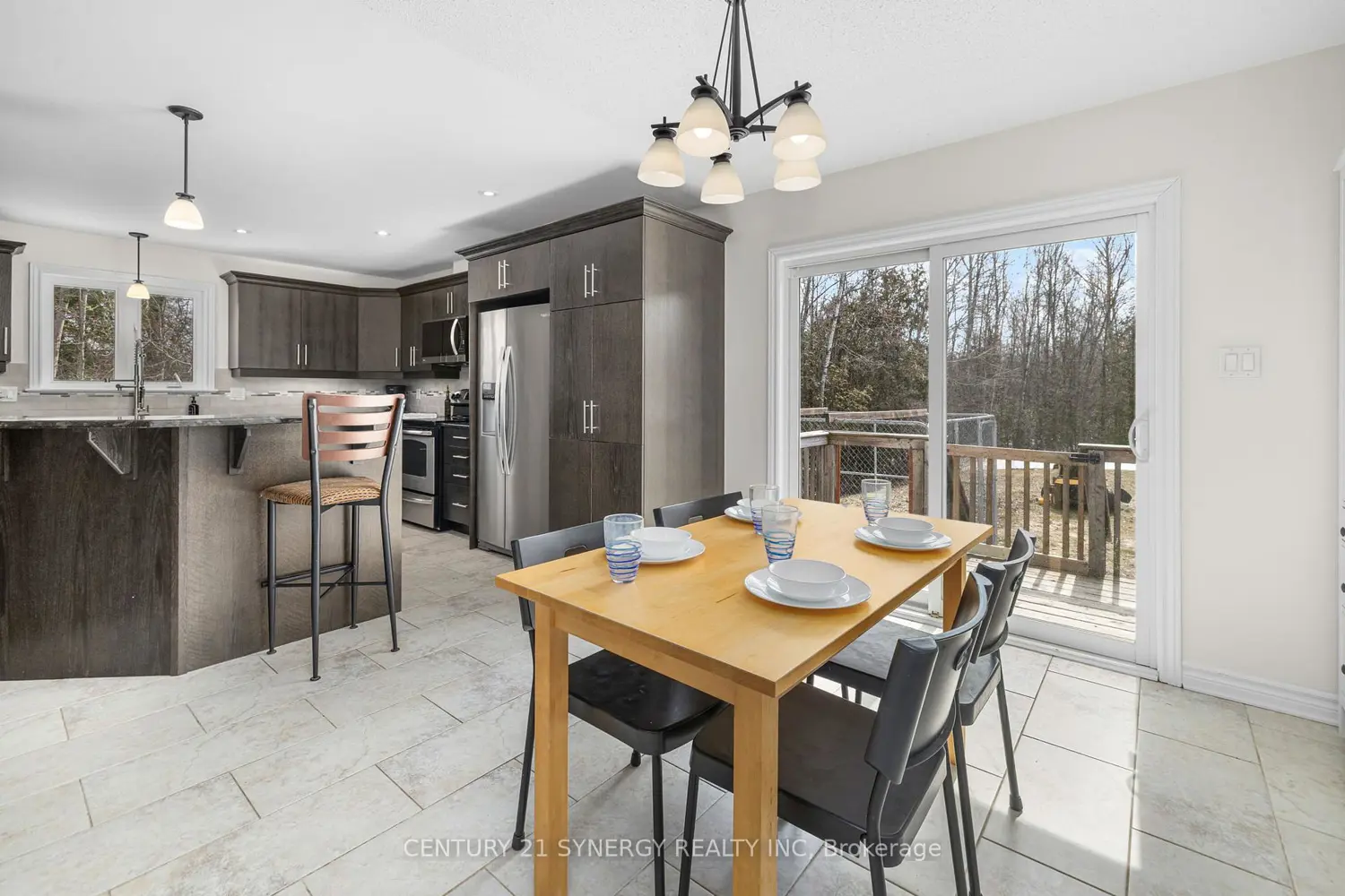 Additional image 10 of 42 Empress Drive
