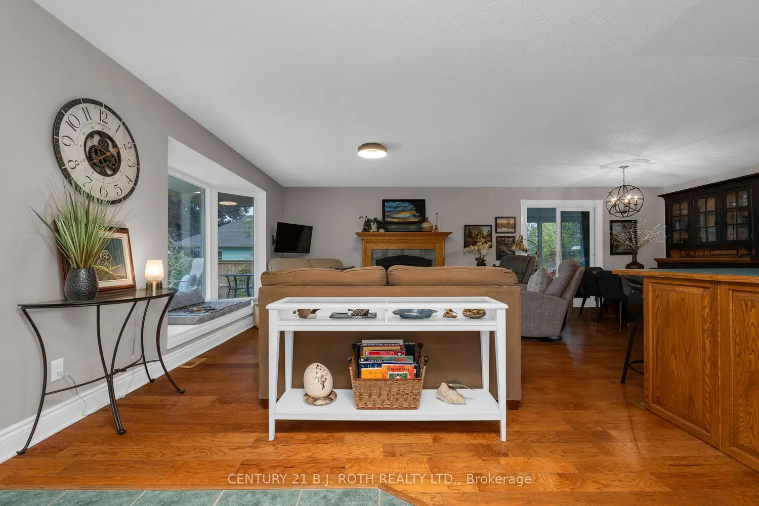 31 O'connell Lane photo 4