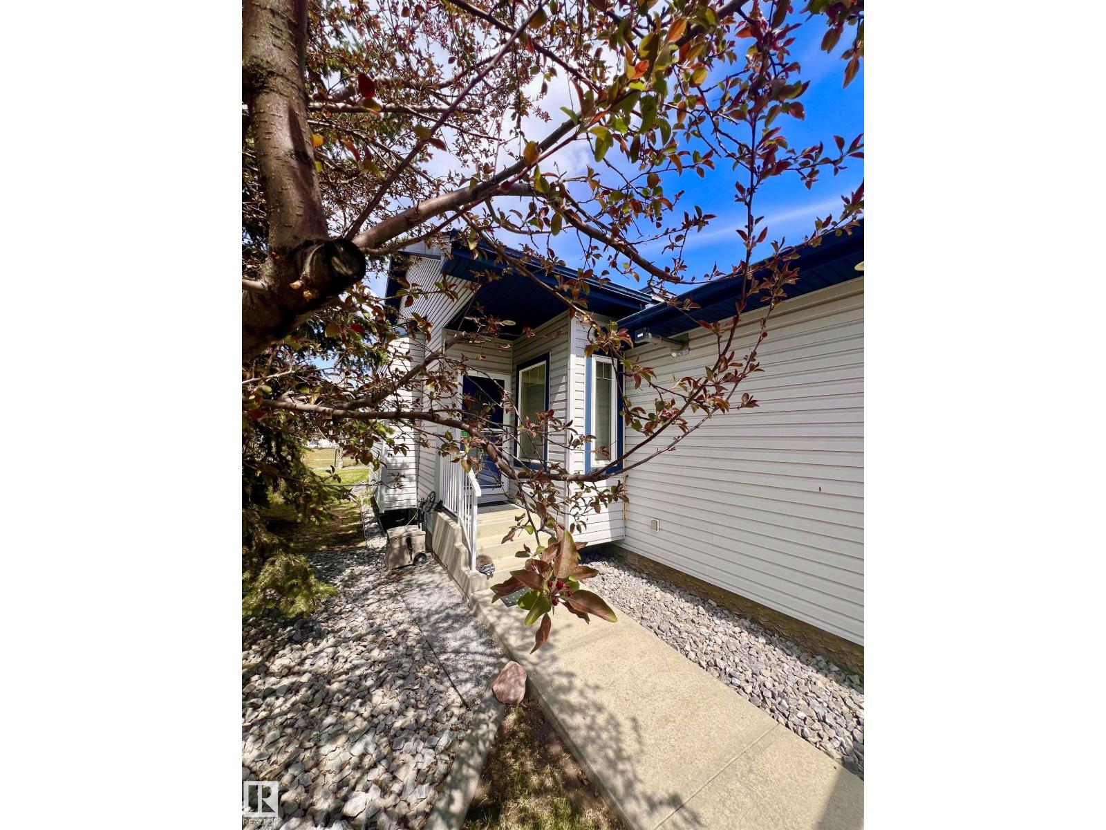 Additional image 6 of 36-3003 34 Avenue NW, Edmonton, AB, T6T0A1