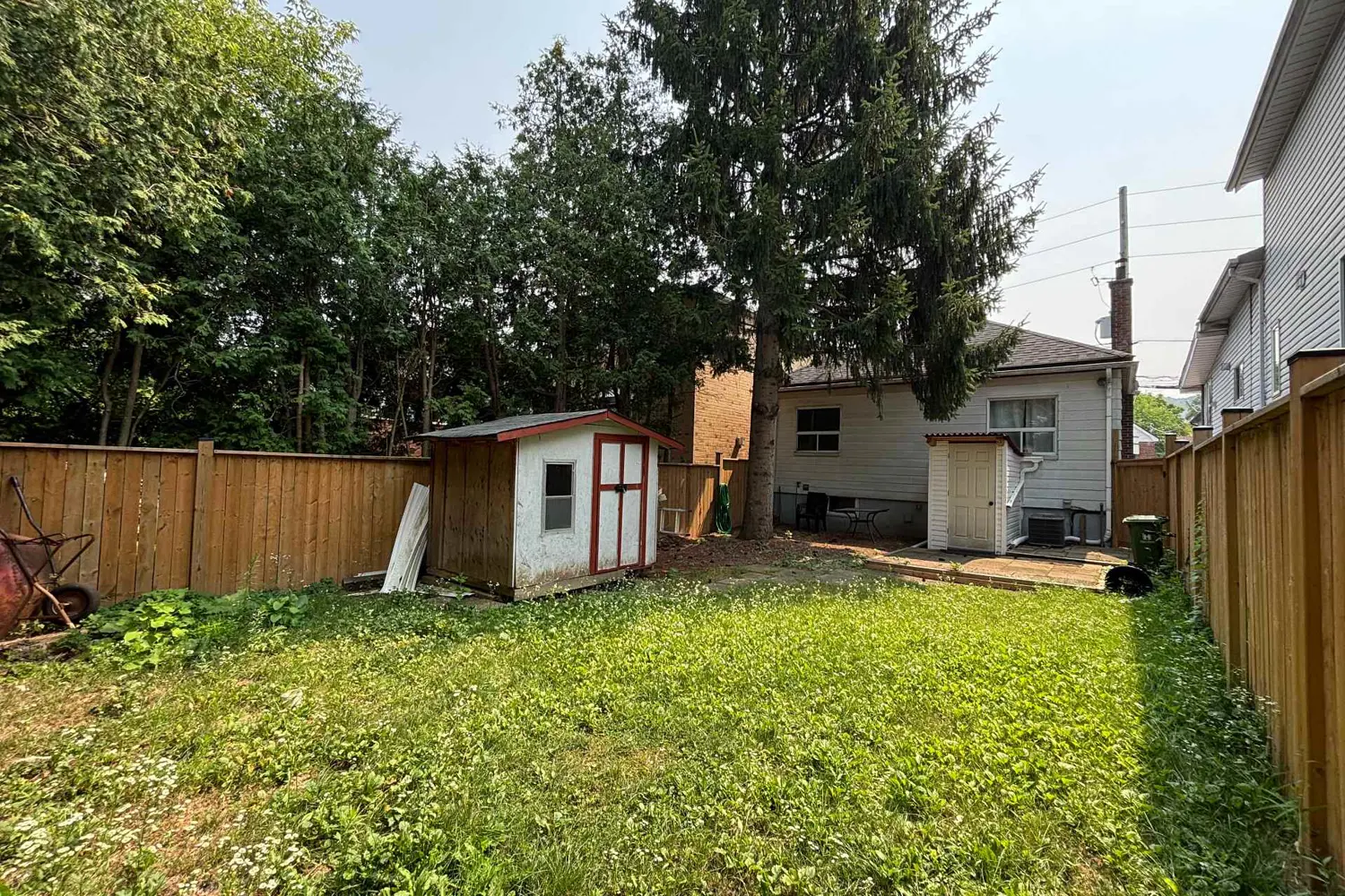 Additional image 17 of 106 Whitney Avenue
