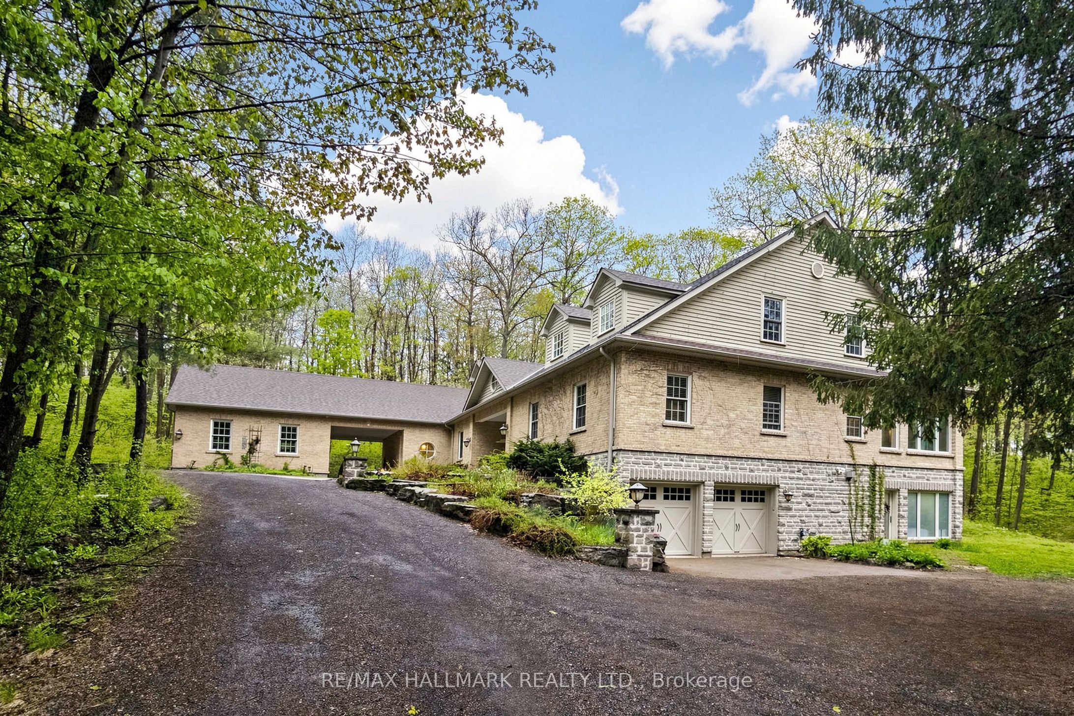 95 Fog Road, King, ON, L7B 1A3