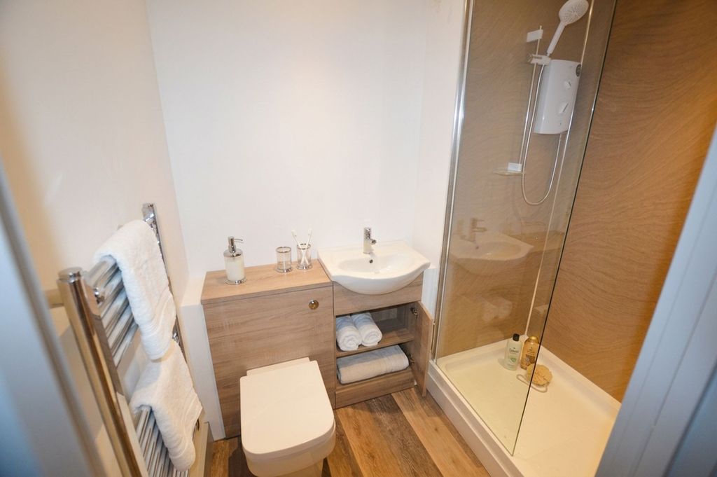 Additional image 5 of Studio to rentBack Silver Street, Durham DH1