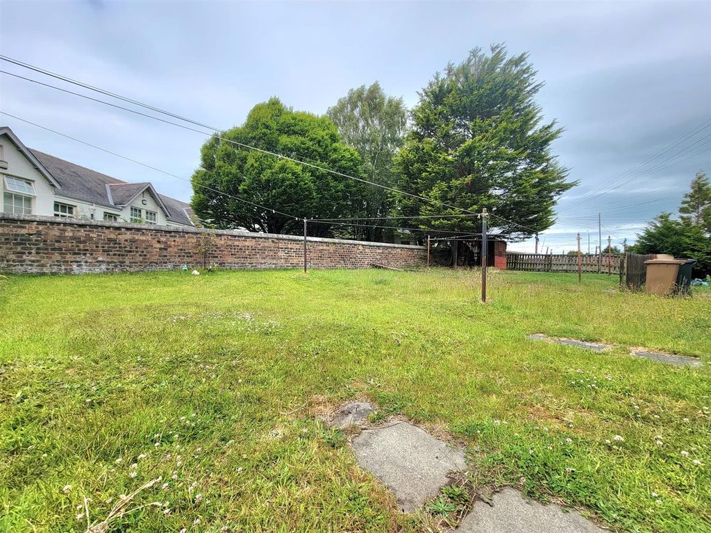 Additional image 11 of 2 bed flat to rentWellesley Road, Methil, Fife KY8