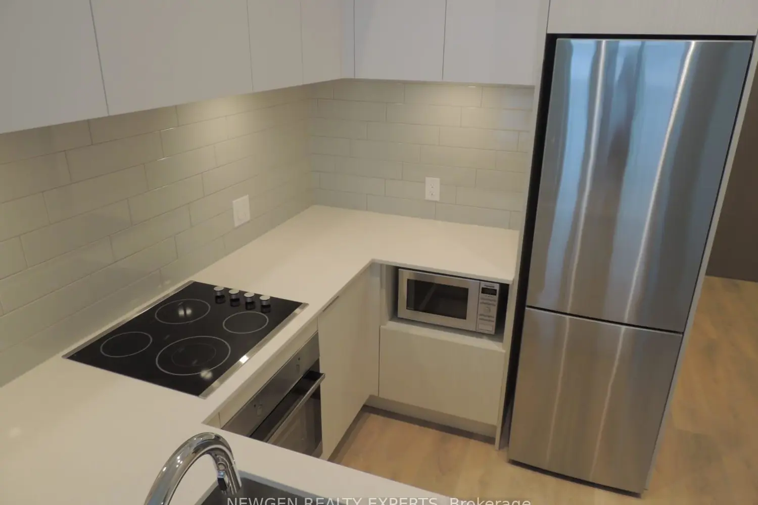 Additional image 15 of 34 Tubman Avenue 1112E