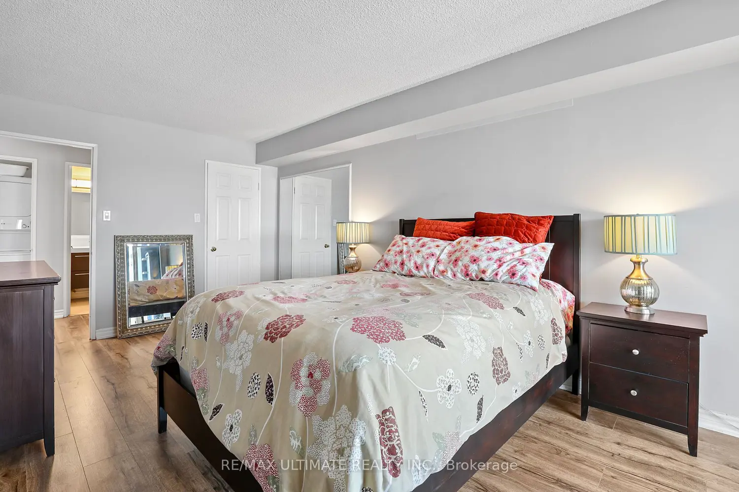 Additional image 11 of 3231 Eglinton Avenue 1205B