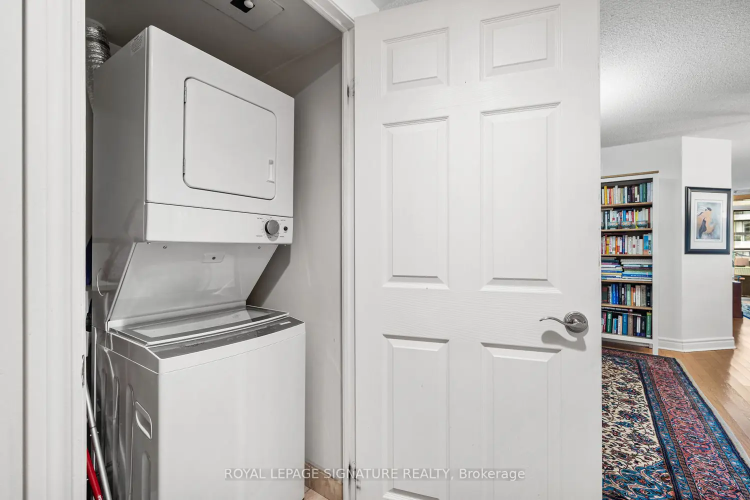 Additional image 14 of 123 Eglinton Avenue 813