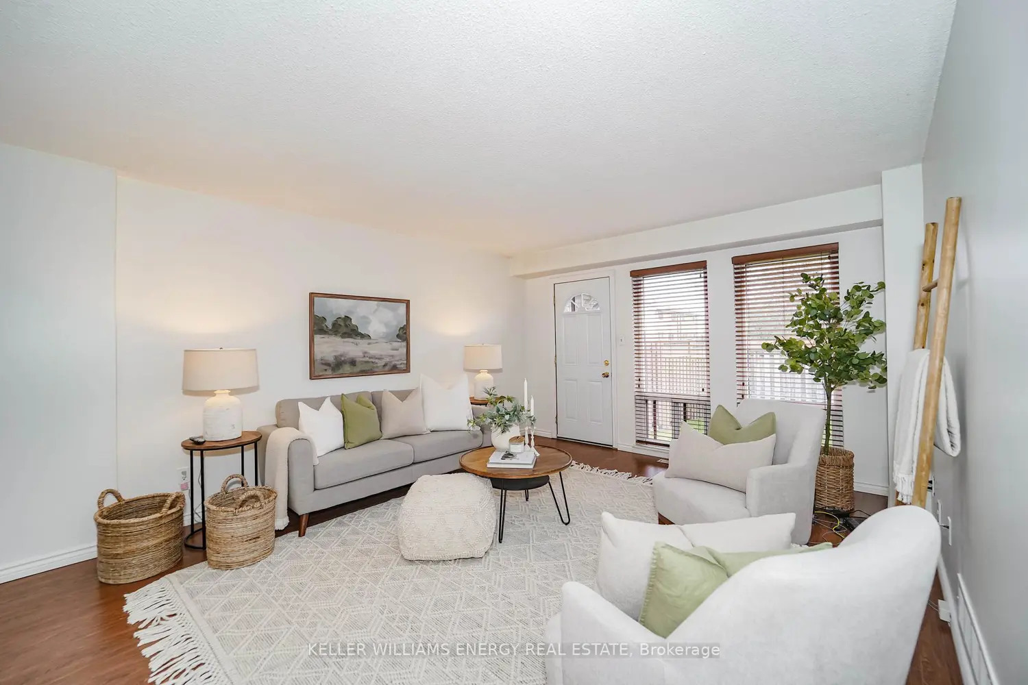 1333 Mary Street 39