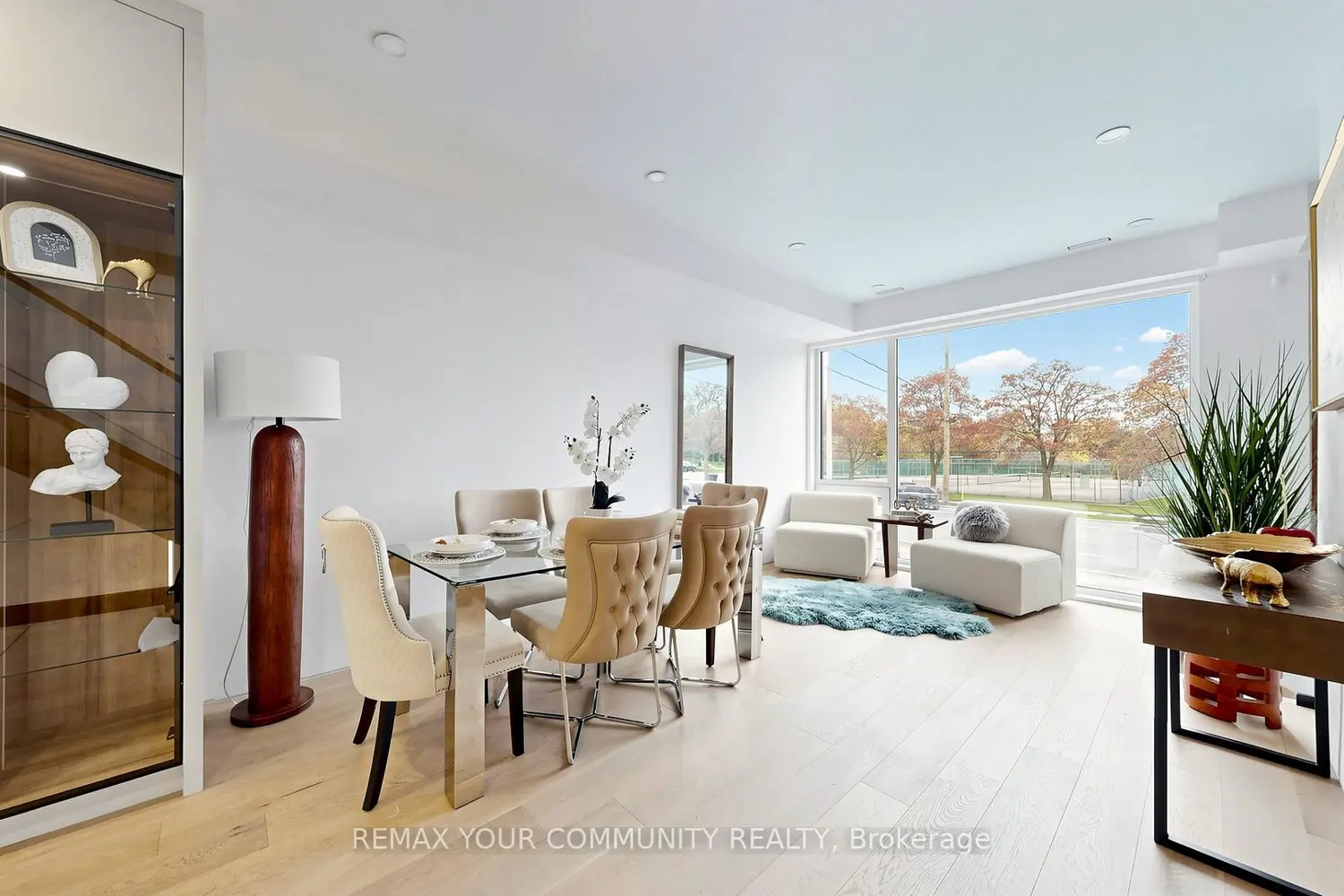 Additional image 11 of 2970A Bayview Avenue