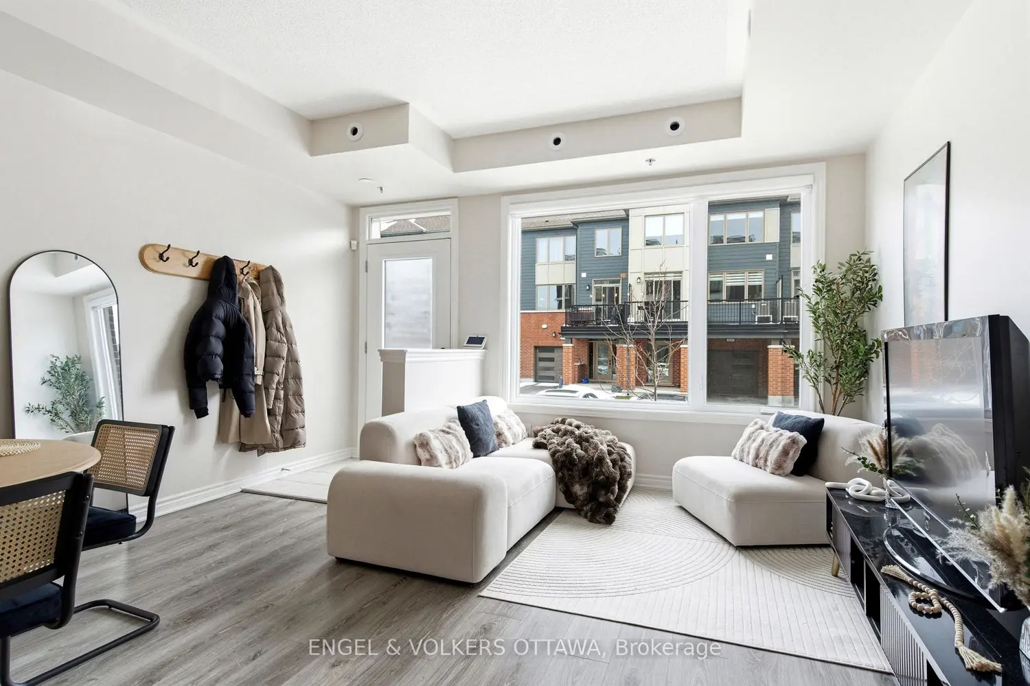 808 Kiniw Private photo 3