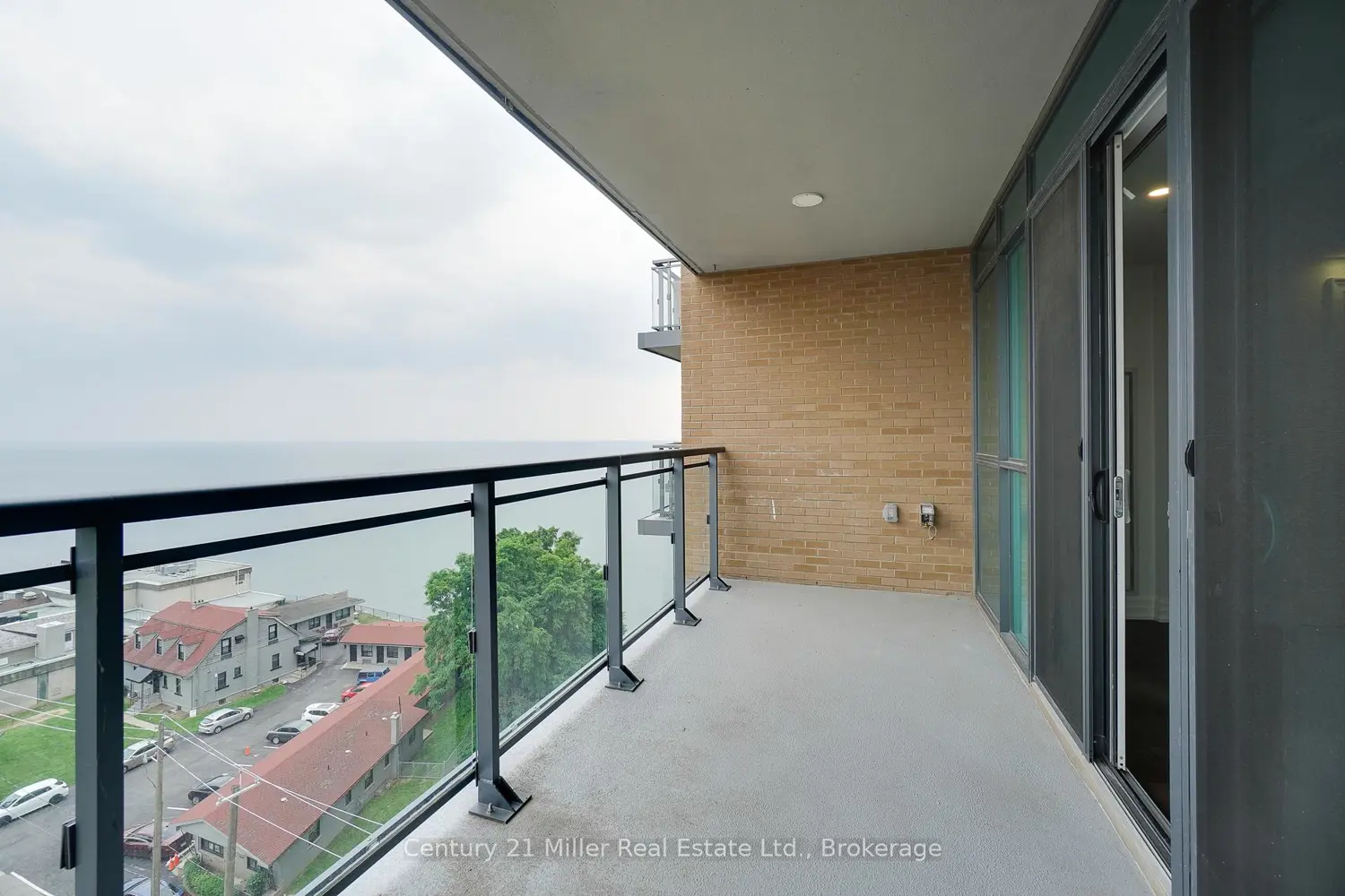 Additional image 14 of 2060 Lakeshore Road 802