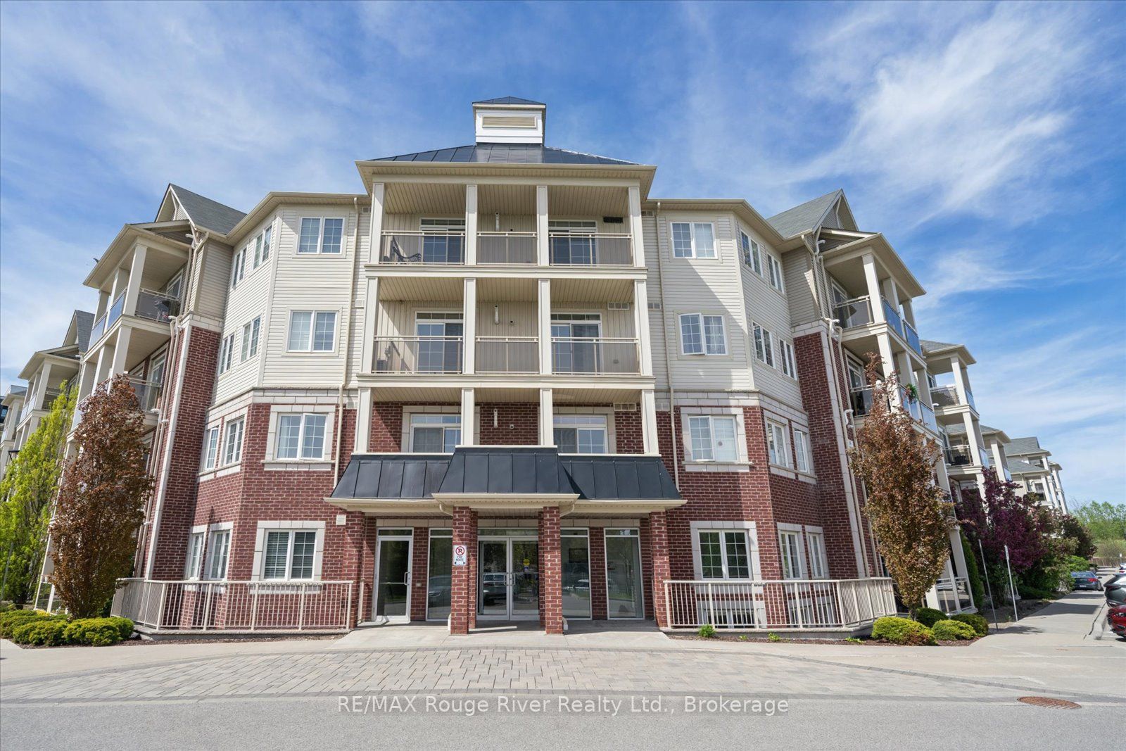 124-84 Aspen Springs Drive, Clarington, ON, L1C 0V3