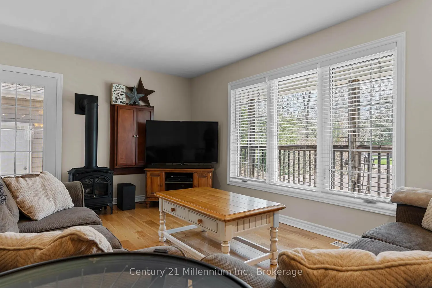 Additional image 3 of 51 Larkwhistle Avenue