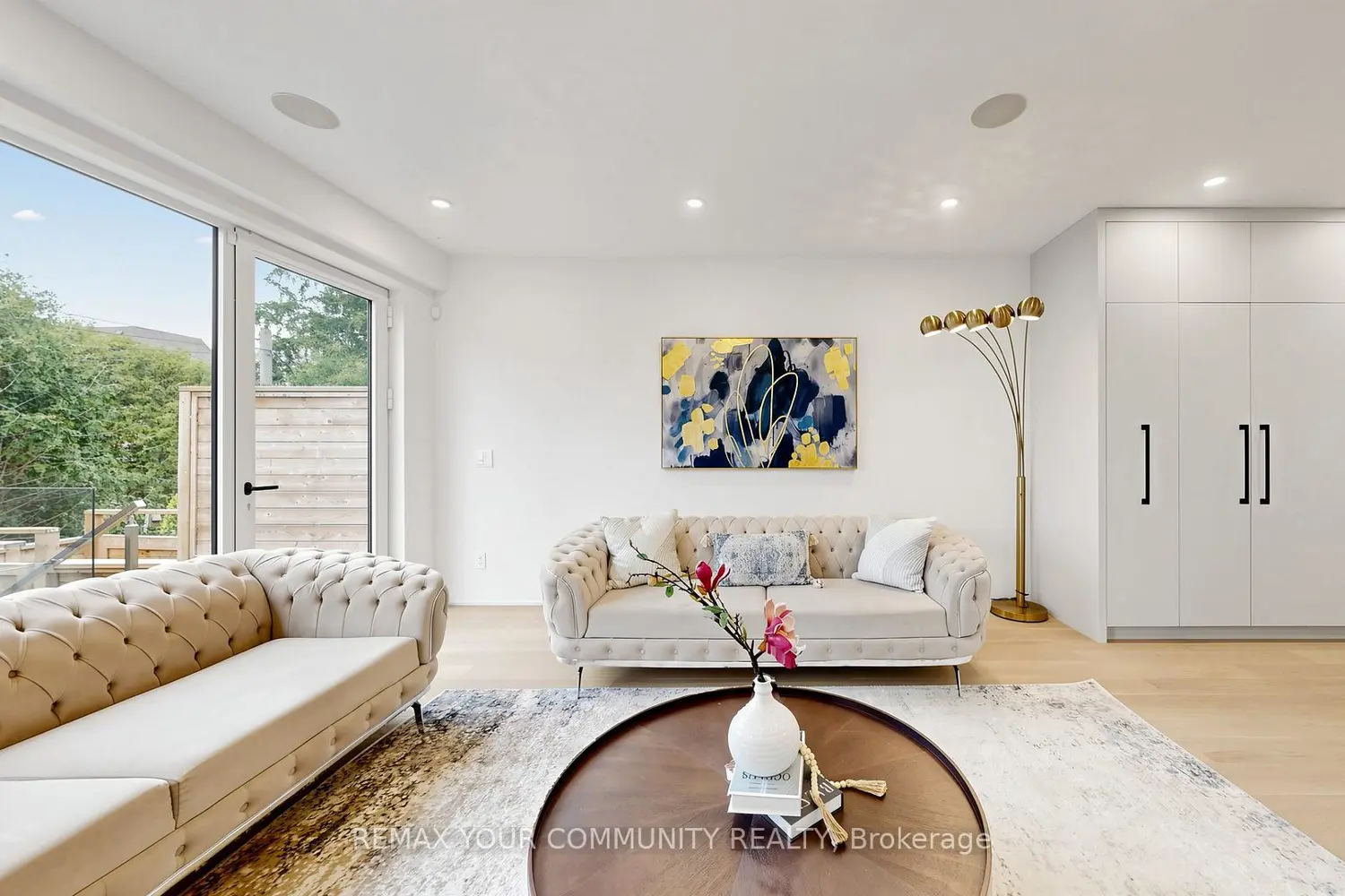 Additional image 4 of 2970A Bayview Avenue
