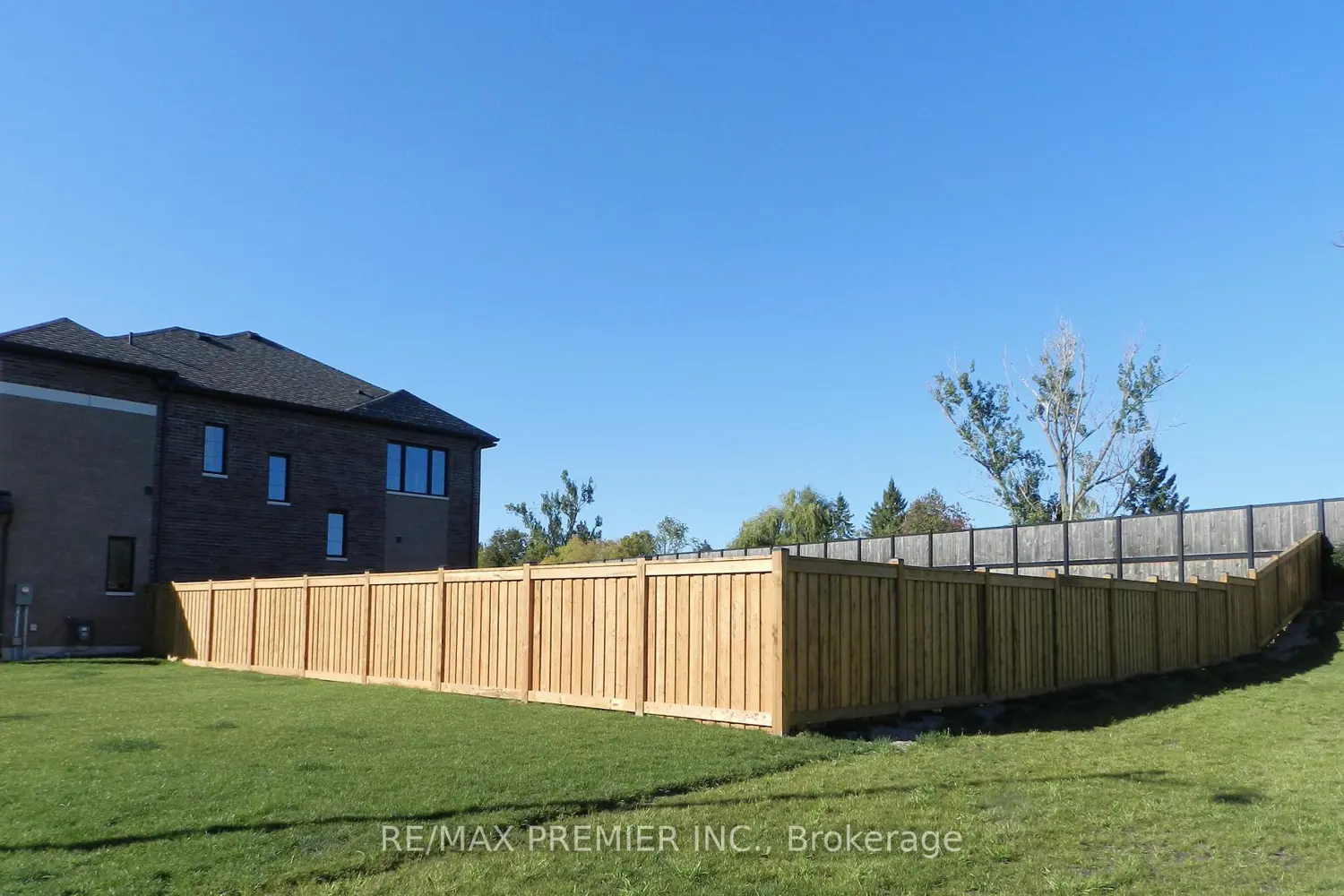 Additional image 11 of 94 Turnberry Lane