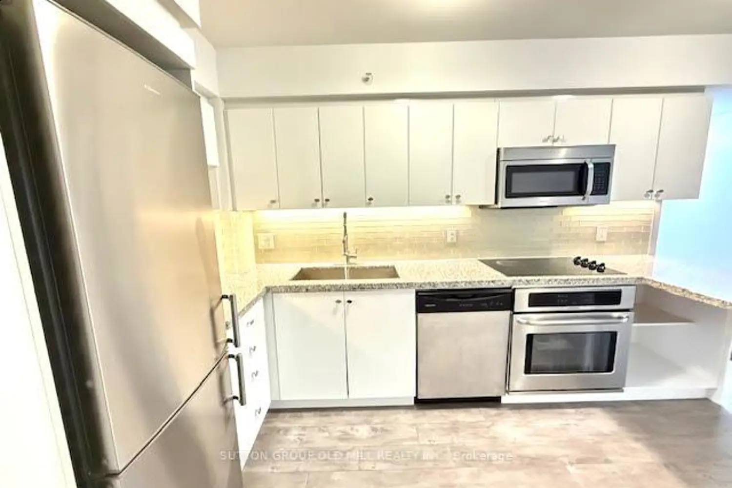 Additional image 4 of 565 Wilson Avenue W804