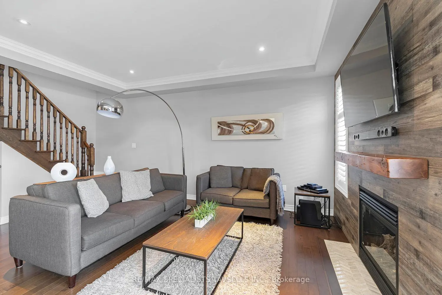 7 Snellview Boulevard photo 5